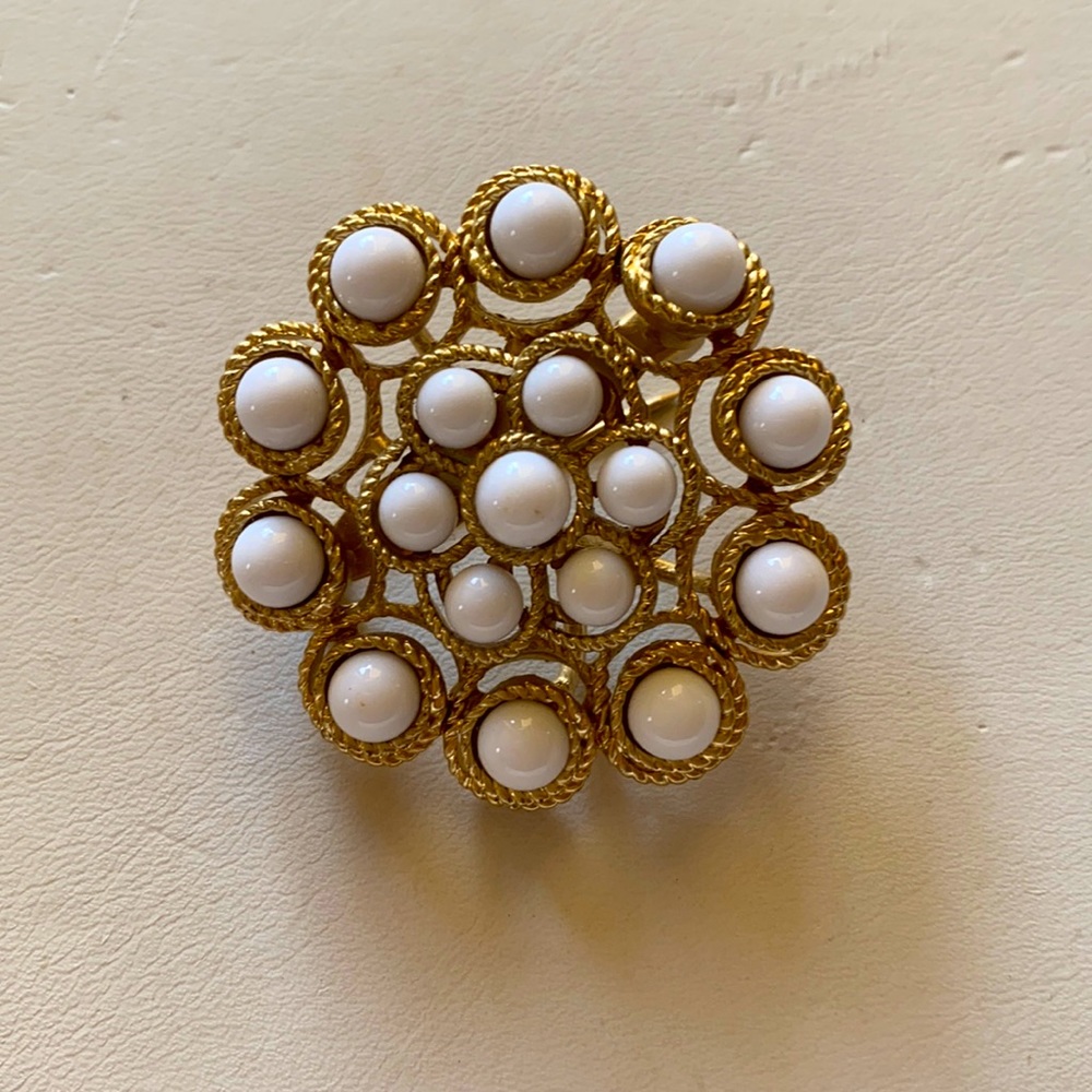 Stella and Dot White Brooch